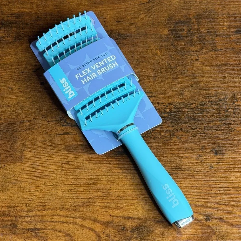 Alterna Caviar Invisible Roller Spray + Bliss Flex Vented Brush NWT Blowout Set